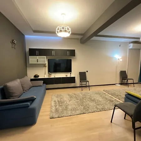 Просторная Современная 2-Комнатная Квартира Almaty Exterior photo